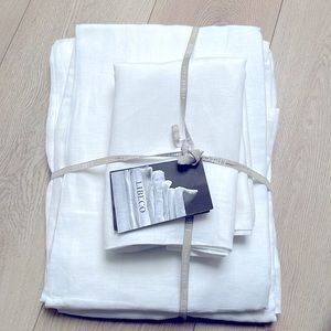 Libeco Belgian Linen King Sheet Set. LUXE